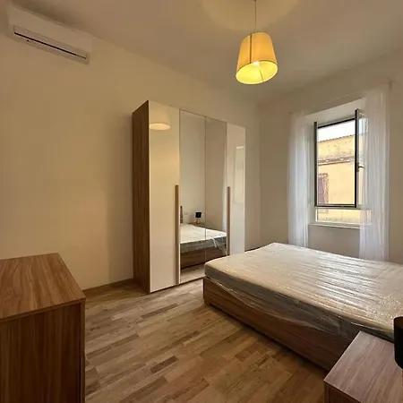 Apartment Manara *
